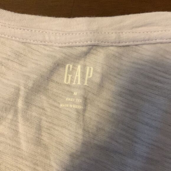 Pit to pit is 18 inches length is 25. 9/1 - Picture 4 of 6